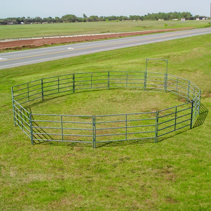 riata series round pen panels ww