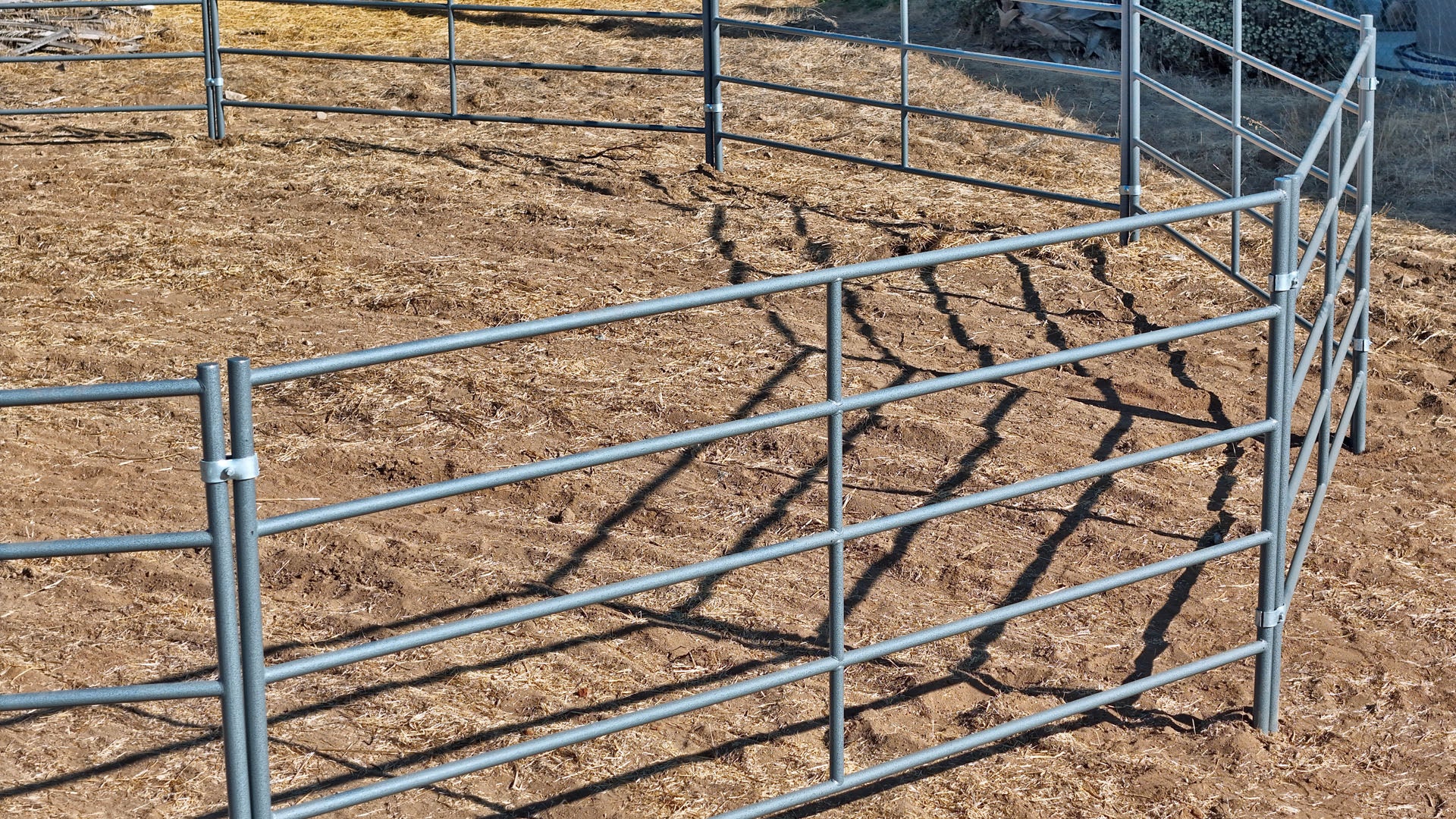 round pen corral panels